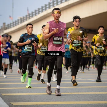 Runner Photo 6662748