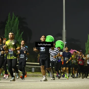 Runner Photo 6662749