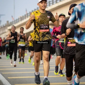 Runner Photo 6662757