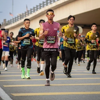 Runner Photo 6662847