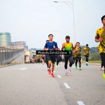 Runner Photo 6663034