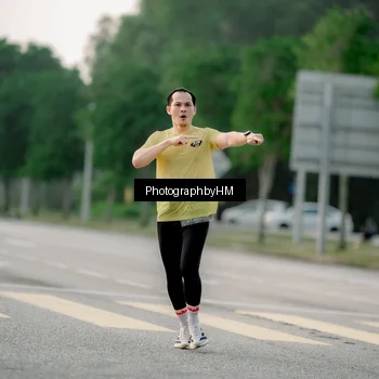 Runner Photo 6663054