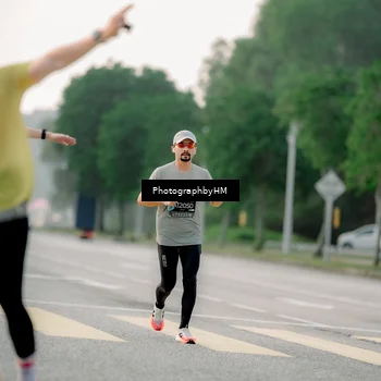 Runner Photo 6663068