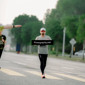 Runner Photo 6663071