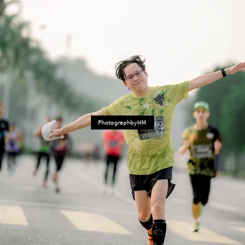 Runner Photo 6663079