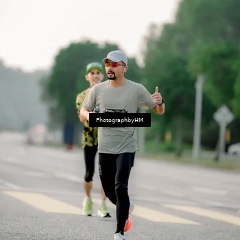Runner Photo 6663092
