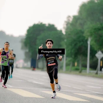 Runner Photo 6663101