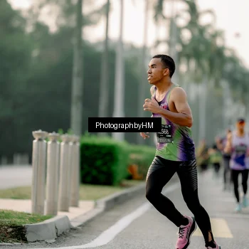Runner Photo 6663128