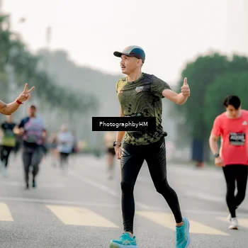 Runner Photo 6663141