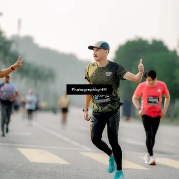 Runner Photo 6663142