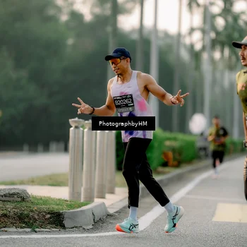 Runner Photo 6663146