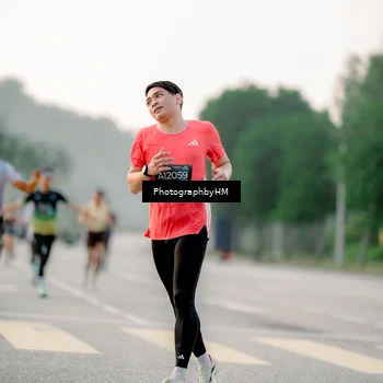 Runner Photo 6663150