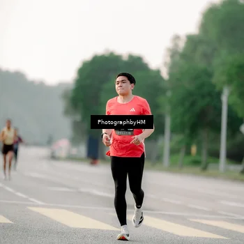 Runner Photo 6663151