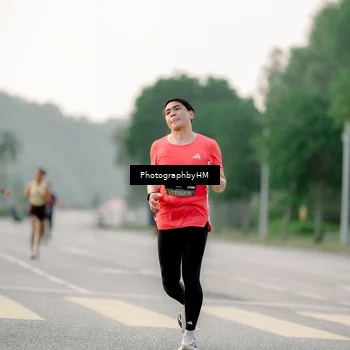 Runner Photo 6663152