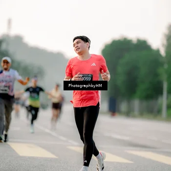 Runner Photo 6663165
