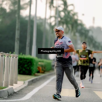 Runner Photo 6663168