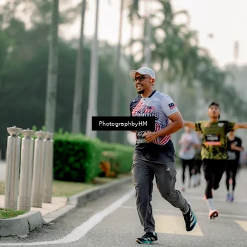 Runner Photo 6663172