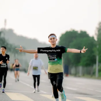 Runner Photo 6663191