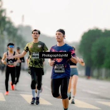 Runner Photo 6663241