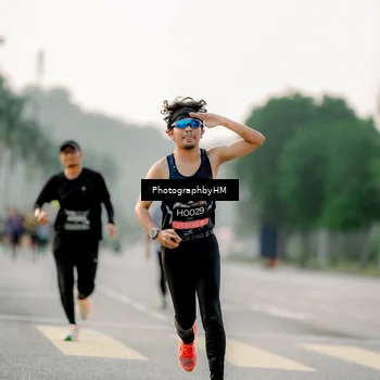 Runner Photo 6663262