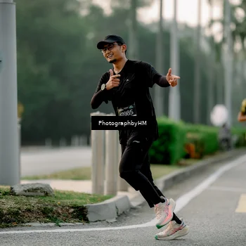Runner Photo 6663287