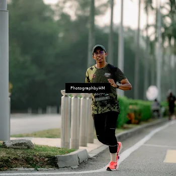 Runner Photo 6663297