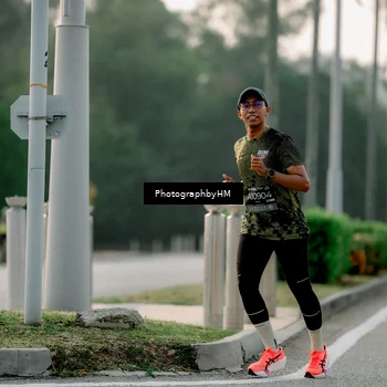 Runner Photo 6663304