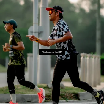 Runner Photo 6663305