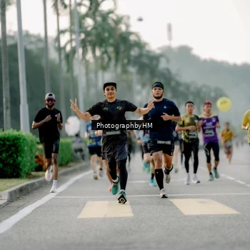 Runner Photo 6663319