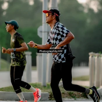 Runner Photo 6663320