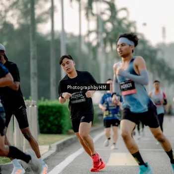 Runner Photo 6663329