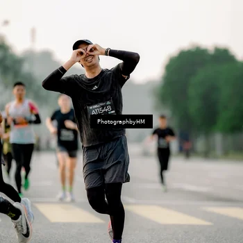 Runner Photo 6663335