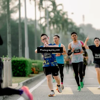 Runner Photo 6663337