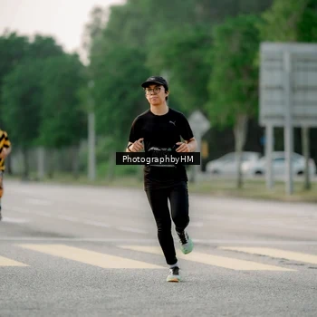 Runner Photo 6663358