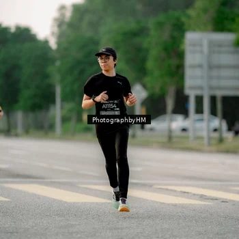 Runner Photo 6663366