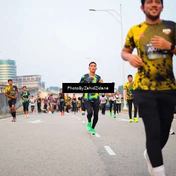 Runner Photo 6663376