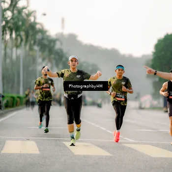 Runner Photo 6663377