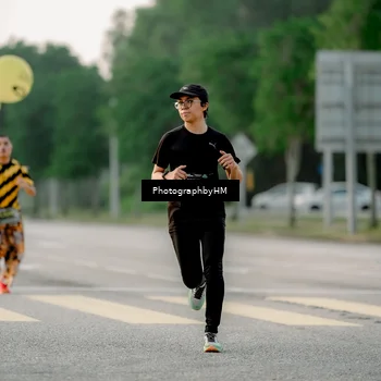 Runner Photo 6663379