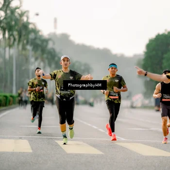 Runner Photo 6663381