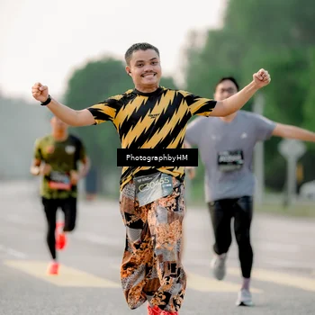 Runner Photo 6663389