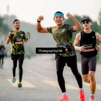Runner Photo 6663406