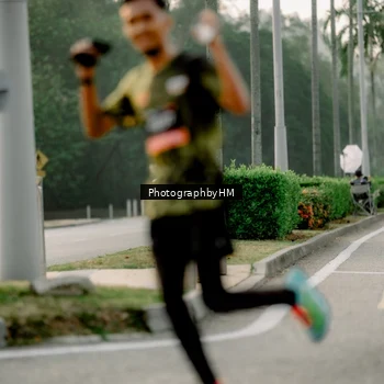 Runner Photo 6663421