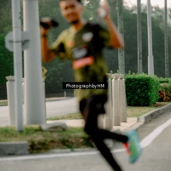 Runner Photo 6663423