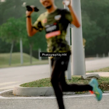 Runner Photo 6663430