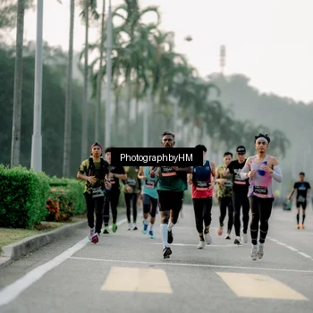 Runner Photo 6663451