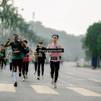Runner Photo 6663454