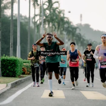 Runner Photo 6663461