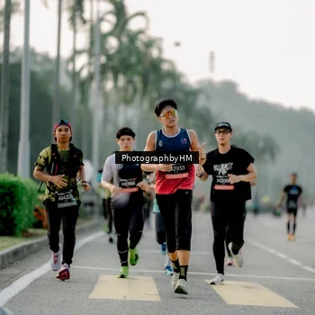 Runner Photo 6663469