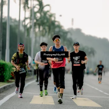 Runner Photo 6663470