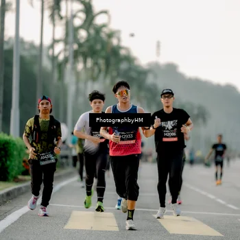 Runner Photo 6663474